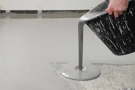 Betonböden ausbessern, verspachteln, Löcher verschließen, Beschichtung, neu beschichten, reparieren, 