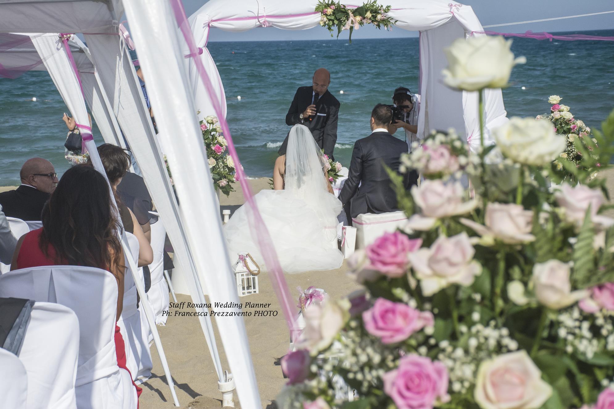 composizione-floreale-matrimonio-spiaggia-catania