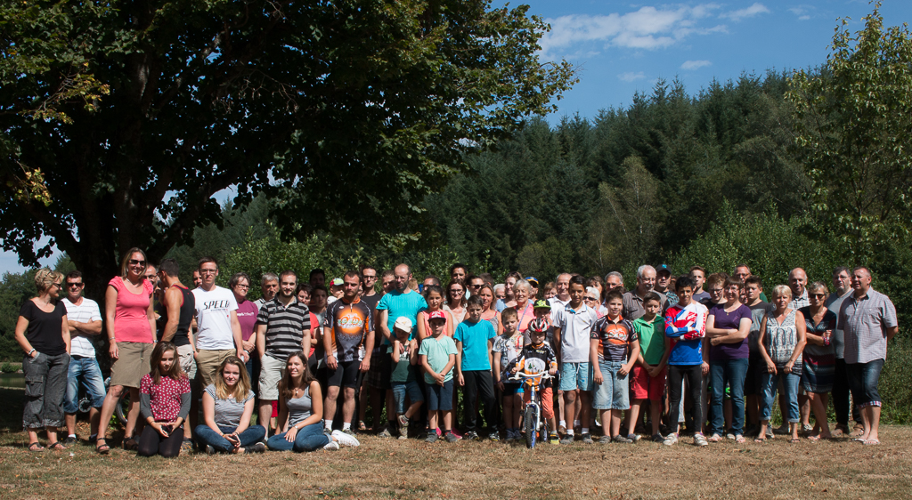 Les bénévoles présents au repas champêtre organisé par les membres de la BNO.