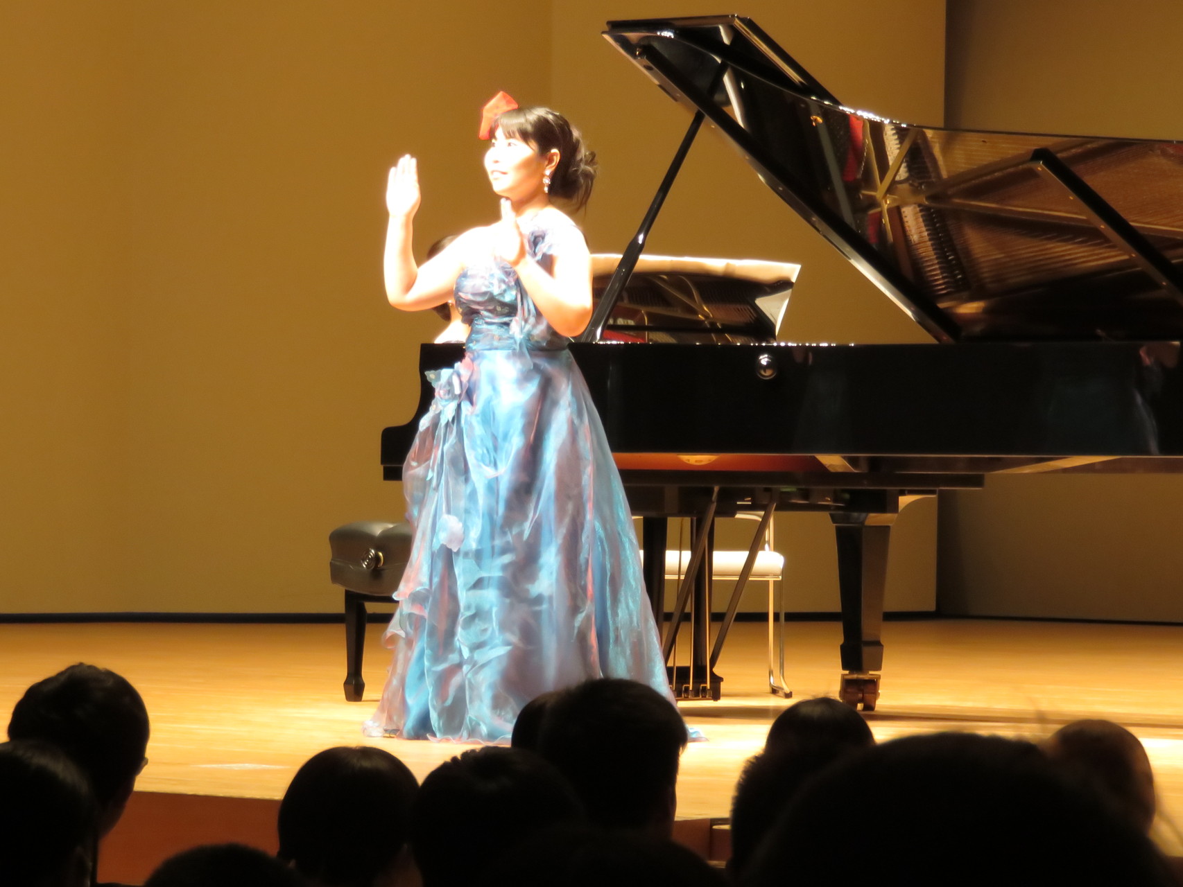 GALLERY - 井上詩紀 ソプラノ Shiki Inoue Soprano