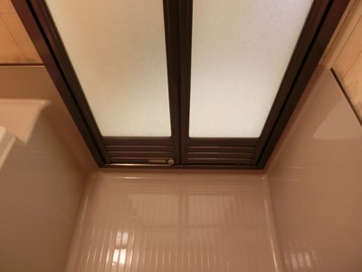 現状回復 ハウスクリーニング 浴室 汚部屋 水垢