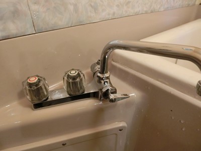 現状回復 ハウスクリーニング 浴室 汚部屋 水垢