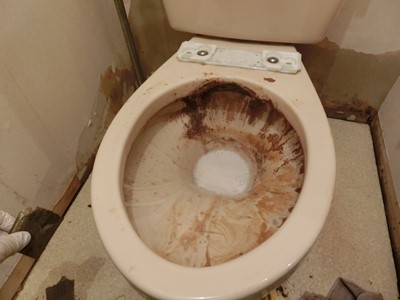 現状回復 トイレ カルキ 尿石 汚れ 悪臭