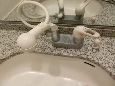 水栓　交換　洗面台