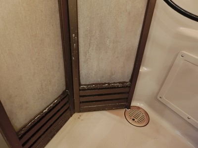 現状回復 ハウスクリーニング 浴室 汚部屋 水垢
