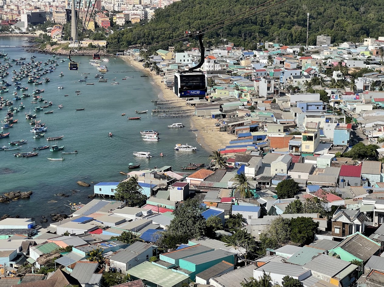 Die längste Seilbahn der Welt bei An Thoi