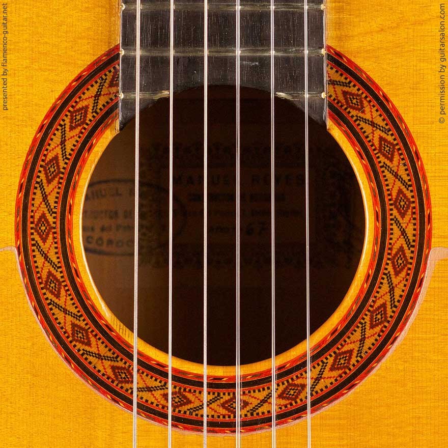 MANUEL REYES | GUITAR  GITARRE | 1967  | ROSETTES ROSETTEN