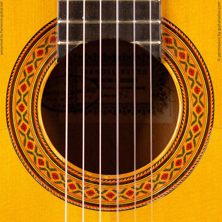 MANUEL REYES | GUITAR  GITARRE | 1972  | ROSETTES ROSETTEN