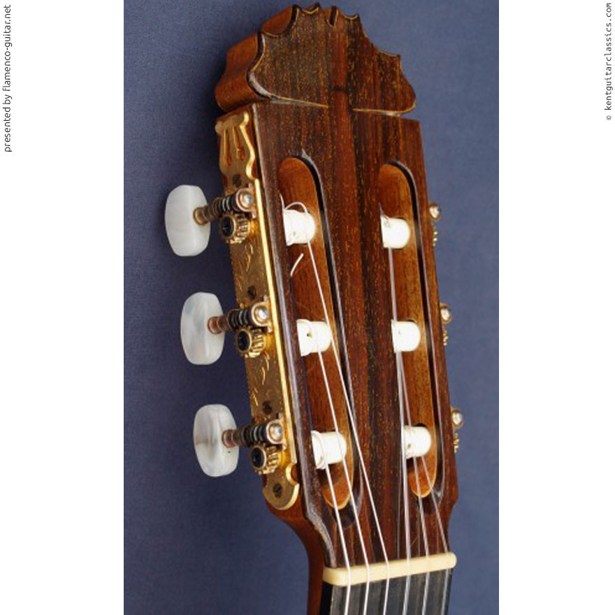 MANUEL REYES | GUITAR  GITARRE | 1969  | HEADSTOCKS | GITARREN-KOPF 
