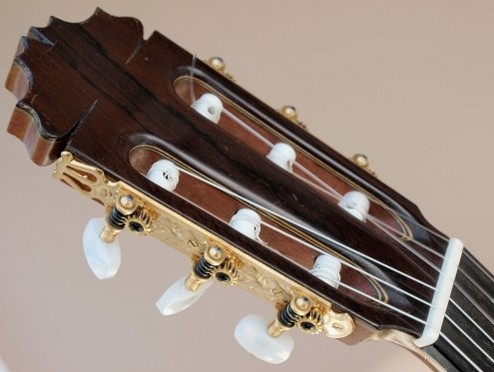 Manuel Reyes 1993 - Guitar 2 - Photo 3