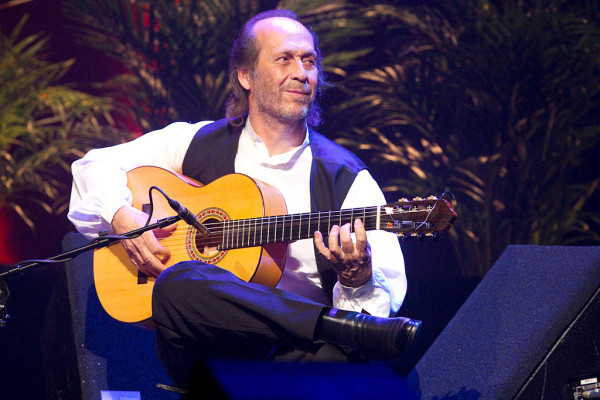 Lester Devoe 2010 - Paco de Lucia - Guitar 2 - Photo 4