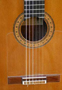 Gerundino Fernandez 1975 - Guitar 1 - Photo 1