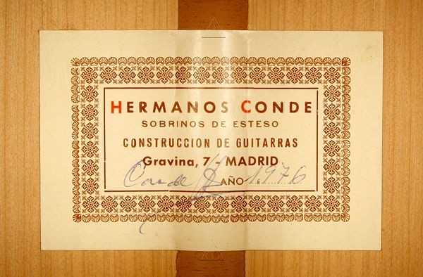 Hermanos Conde 1976 - Guitar 2 - Photo 6