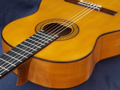 Manuel Reyes 1975 - Guitar 2 - Photo 7