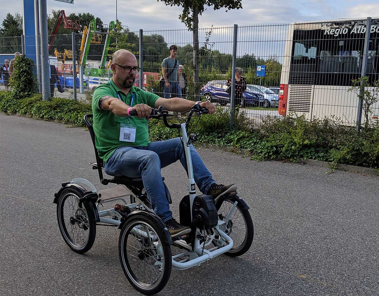 Pfau Tec Tibo Therapiefahrrad für Erwachsene Dreirad Zentrum Pfau Tec Tibo Therapiefahrrad für Erwachsene Dreirad Zentrum