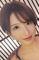 夢実 かなえ