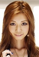 紕咲 あゆみ