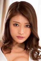 七海 ひな