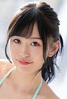 千束 まきな