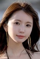 新妻 ゆうか