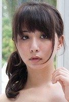 晶 エリー