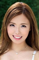 三宅 ありさ