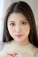 高坂 ニナ