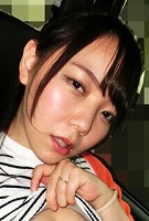 安座間 雪乃