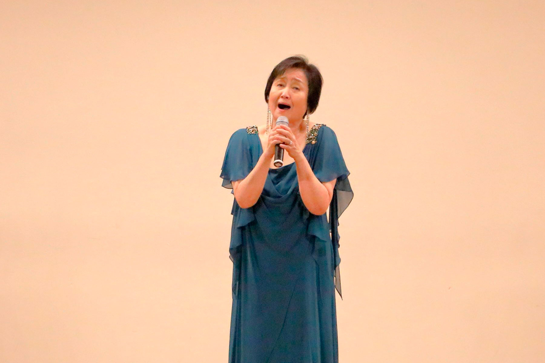 EMI'S MILD CHARITY LIVE 〜Emi＆Friends〜 歌の玉手箱