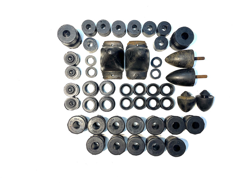 Überholsatz Vorderachse + Hinterachse Gummiteile GAZ-M21 Wolga. Overhaul kit front + rear axle GAS M-21 Volga. Комплект РТИ для ремонта подвески ГАЗ-21 Волга.