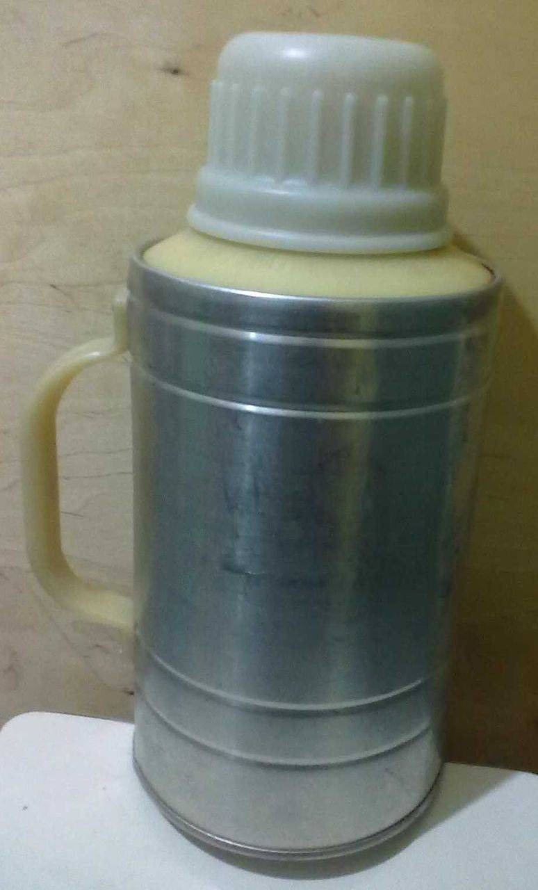 700А.39.00.050 (700A.39.00.050 Т-3, T-3) Thermobehälter Thermokanne traktor K-700A, K-701 Kirowetz. Thermos tractor K-700A, K-701 Kirovets. Термос Тракториста Т-3.