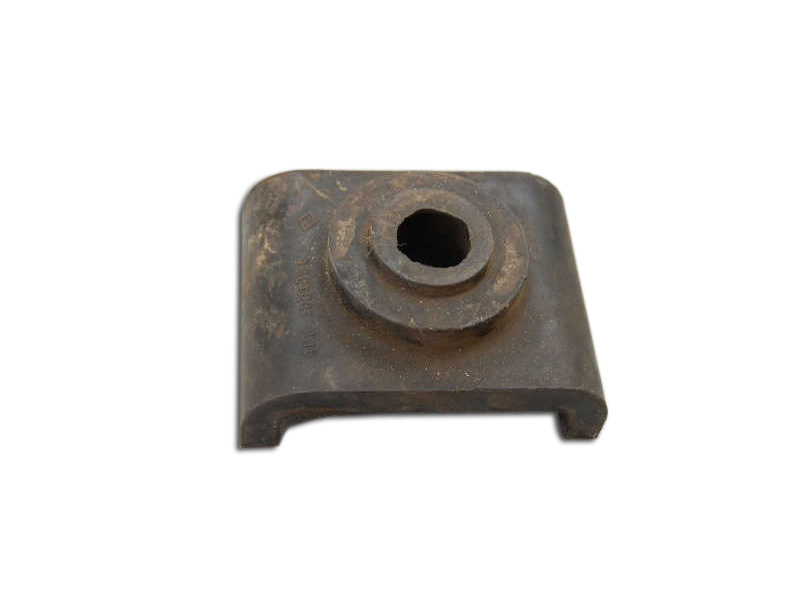 965-1001086 Gummilager oben ZAZ 966, ZAZ 968, ZAZ 968M. Upper Transmission mounting SAS 966, SAS 968, SAS 968M Подушка Верхняя задней опоры двигателя (Коробки передач) ЗАЗ 966, ЗАЗ 968, ЗАЗ 968М.