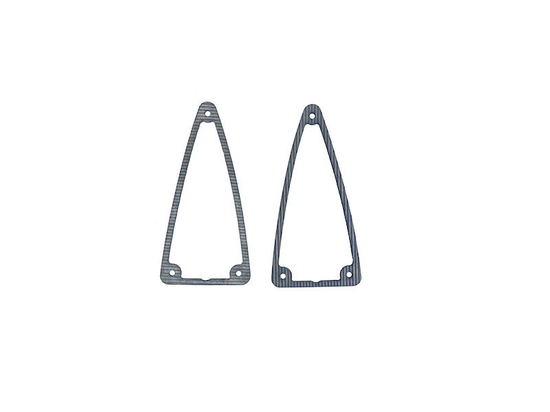 УП-112-3716022 Dichtung Blinker hinten Moskwitsch M408, M412. Seal rear lamp lens Moskvich M-408, M-412. Прокладка уплотнительная заднего повторителя указателя поворотов Moskvich M-408, M-412.