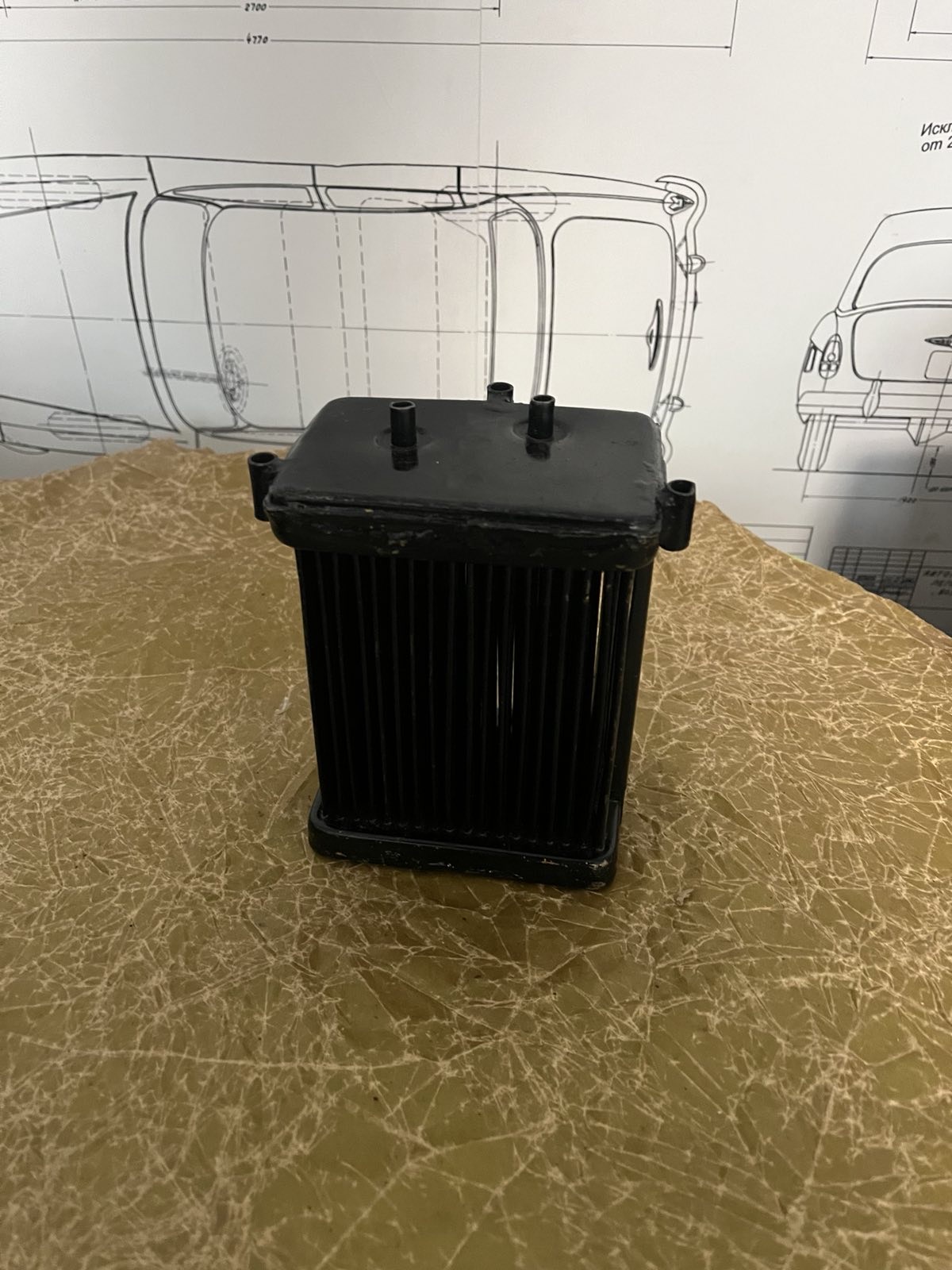 965-1013010 Ölkühler Motor SAS 965. Oil radiator (cooler) Engine SAS 965. Радиатор охлаждения масла Двигателя (Мотора) ЗАЗ 965.