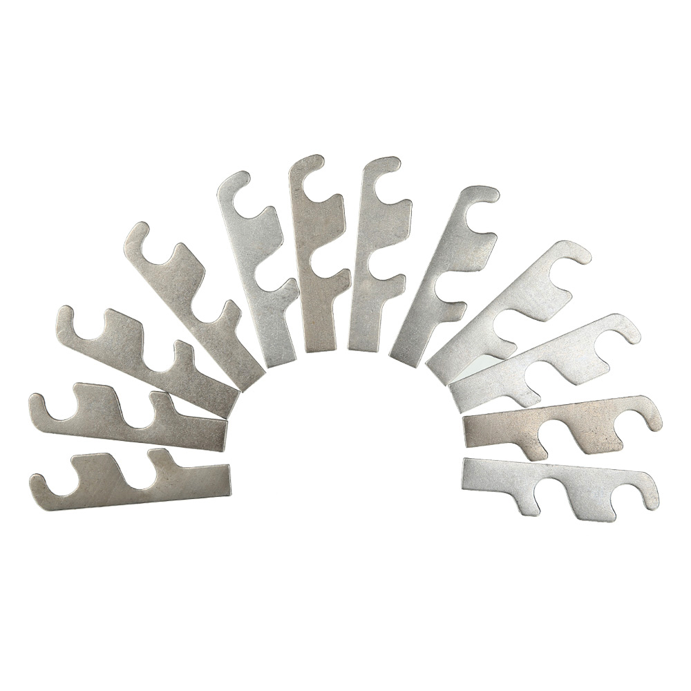 24-2904133 Einstellscheibe Sturzeinstellung GAZ 24, GAZ 2401, GAZ 24-02, GAZ 2410 Wolga. Adjusting shim caster/camber GAS 24, 24-10 Volga. Пластина регулировочная развал-схождения ГАЗ 24 Волга.