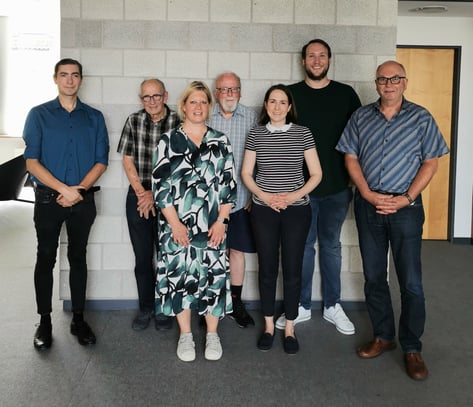 von links: Salvatore Martinelli, Ludwig Henzler, Nadine Hermann, Dr. Ulrich Fiedler, Nina Schreiber, Nils Bambusch und Dr. Hans-Joachim Schuster