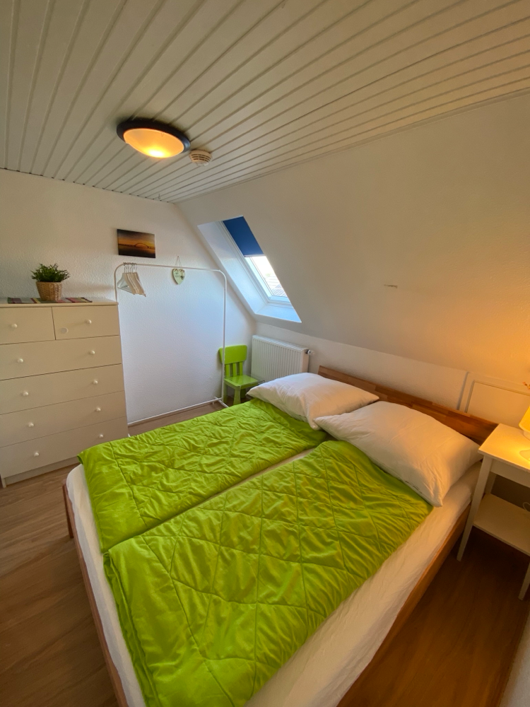 Queen Size Schlafzimmer (140x200)