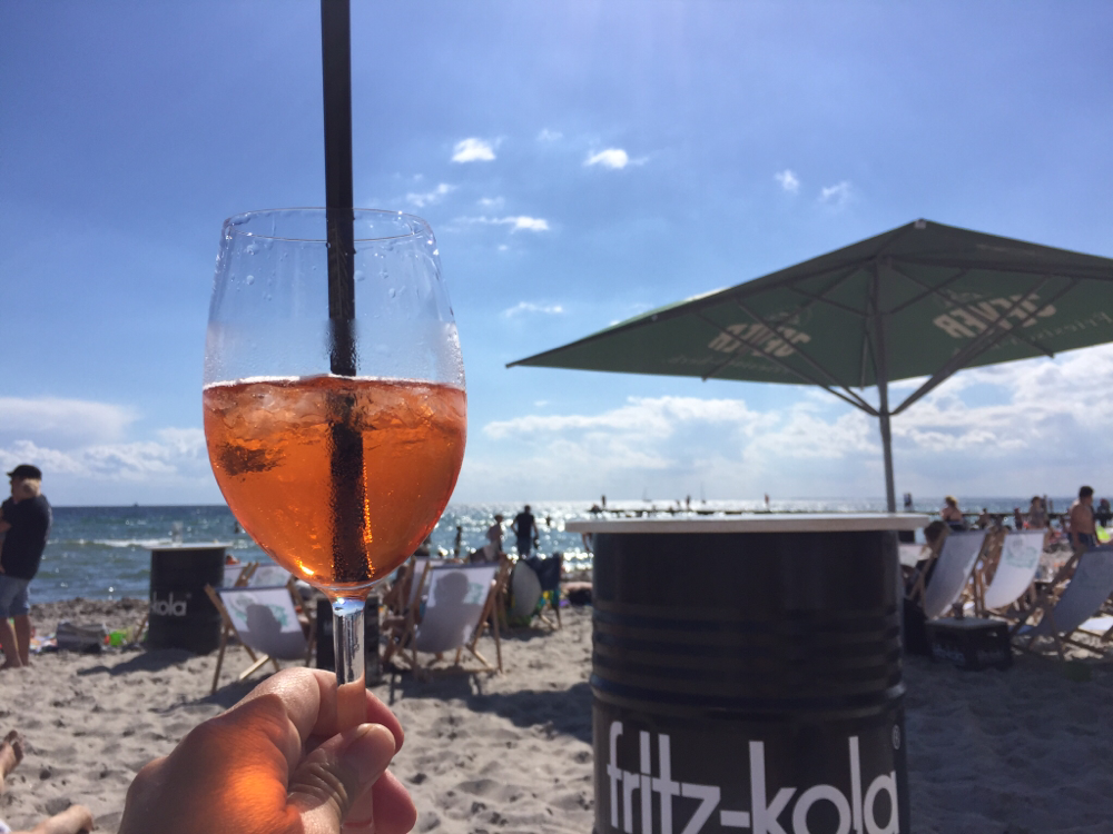 Beachbar am Südstrand bietet Urlaubsfeeling
