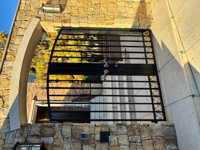 M様邸 門扉（兵庫県芦屋市）