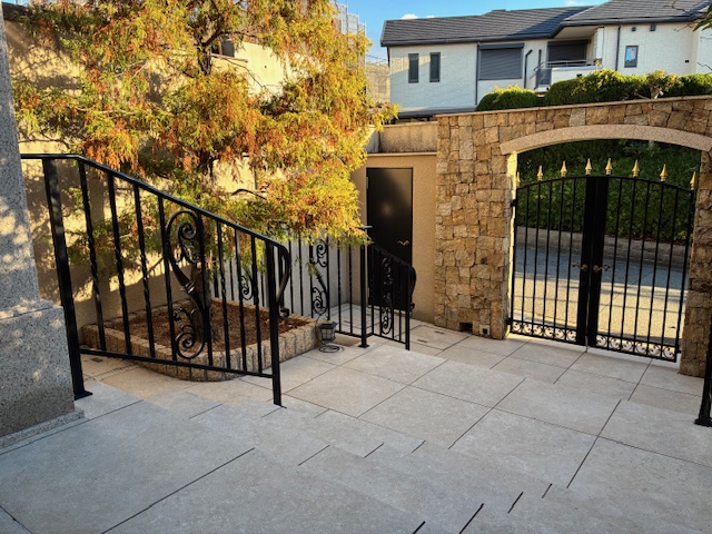 M様邸 階段手摺（兵庫県芦屋市）