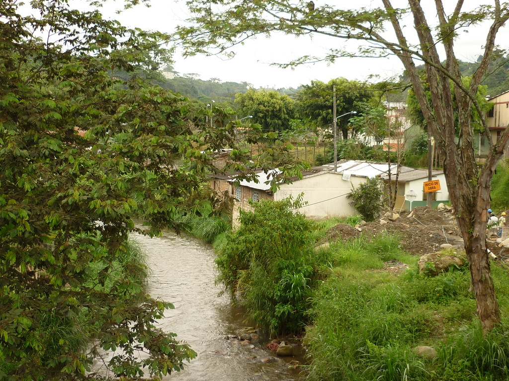 Río Consota en el barrio Poblado I