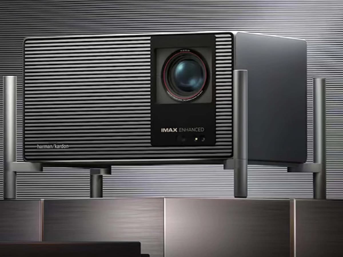 Test Xgimi Titan Noir Max : un vidéoprojecteur DLP 4K qui fera date !