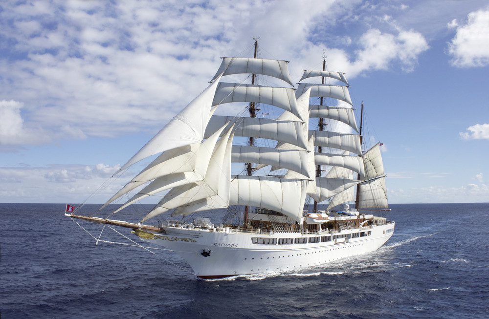 Segelkreuzfahrten 2024/2025 Segelurlaub auf Großseglern Royal Clipper