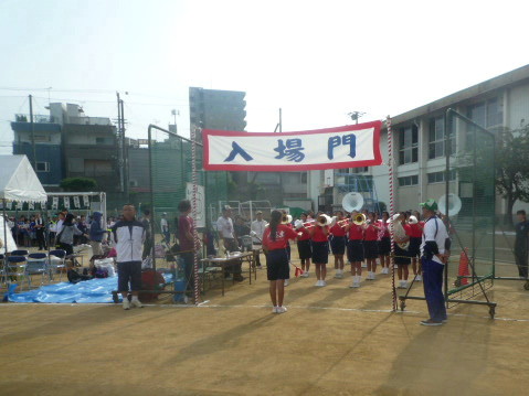 墨江丘中学校　吹奏楽部マーチング