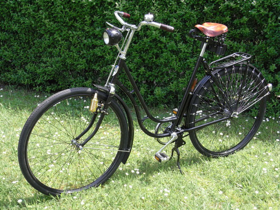 Bild: MiFa,Tourenrad,Modell 152,Restauration,nostalgisch,Anbauteile,Restauration,Fahrrad,alt,uralt