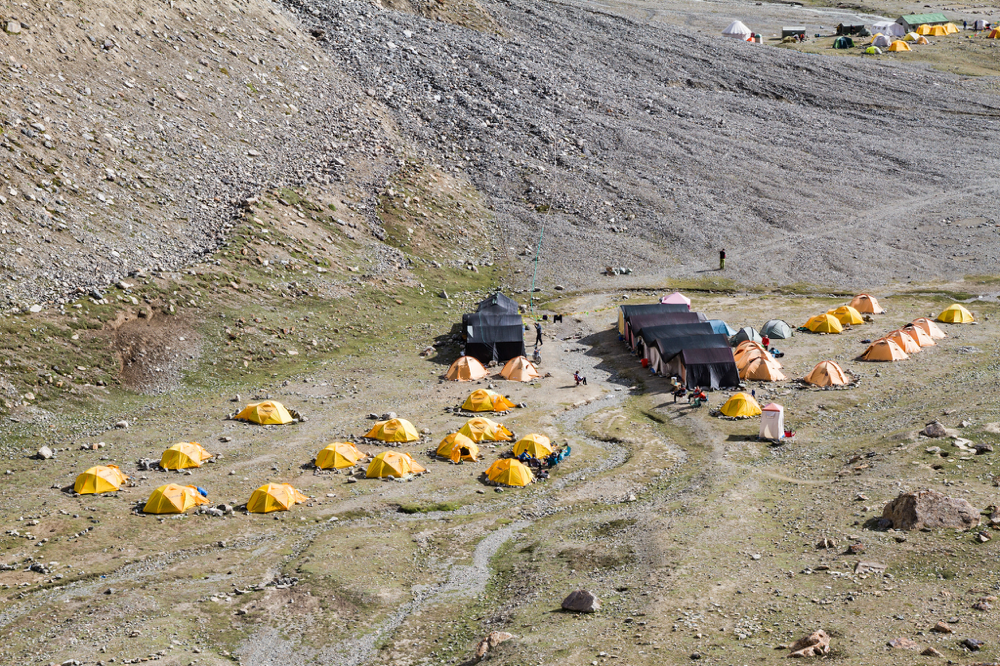 Muztagh ata, muztagh ata basislager, muztagh ata expedition