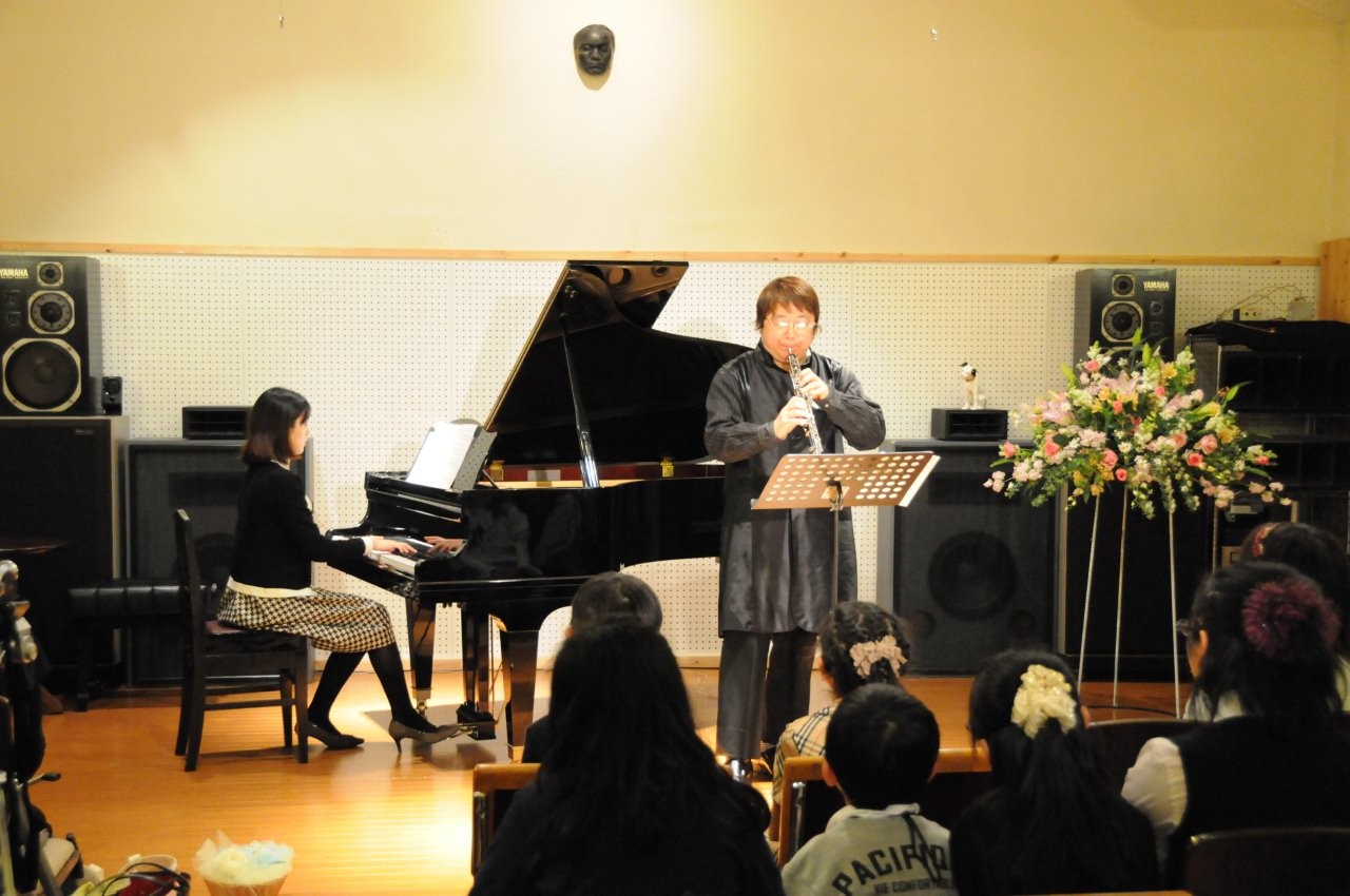 2012年４月１日　広島市南区　純音楽茶房「ムシカ」コンサート