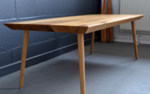 Beistelltisch, filigrane Optik