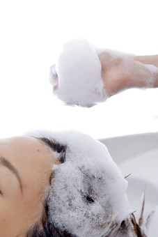 ロングの方必見 毛先が絡まる を防止するシャンプー方法 Green Syukumoukyousei ページ