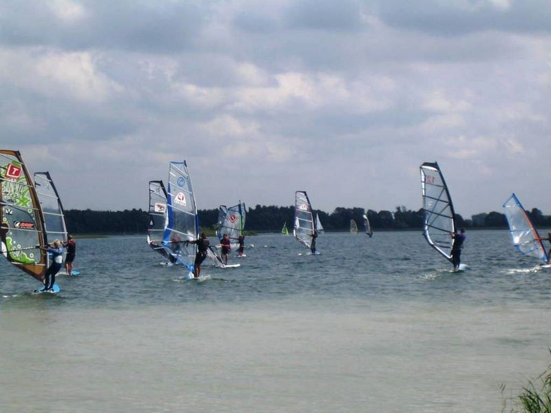 Szkółka windsurfingu